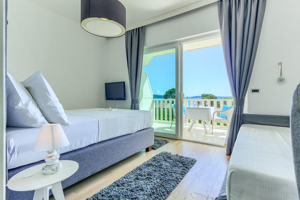Hotel Villa Zarko Kaštel Stari Εξωτερικό φωτογραφία